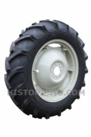 Wheen and tyre assembly LH. 9 x 28