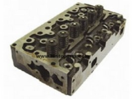 Cylinderhead with valves. Perkins AD3/152