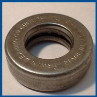 Steering worm and king pin bearing. A-Ford
