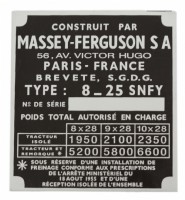 Tractor badge, French MF135