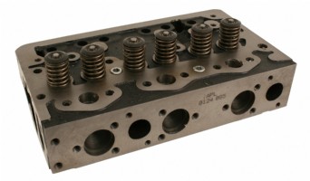 Cylinder head with valves