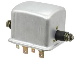 Control box, spade in terminals