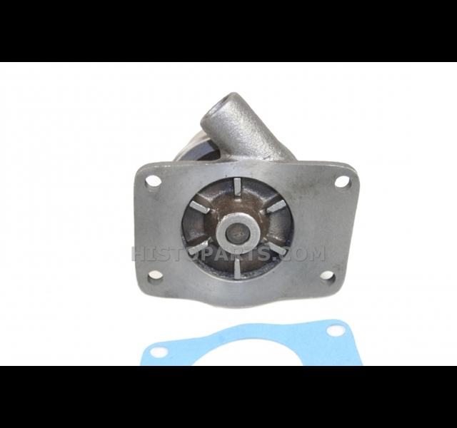 productphoto of waterpump with pulley for Mc Cormick D-serie