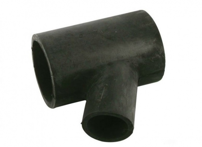 Lower waterhose with by-pass for Mc.Cormick D-serie Histoparts