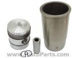Kolbensatz für Mc Cormick D 217-326, 323, Motor D 74 111, erhöhter Bund