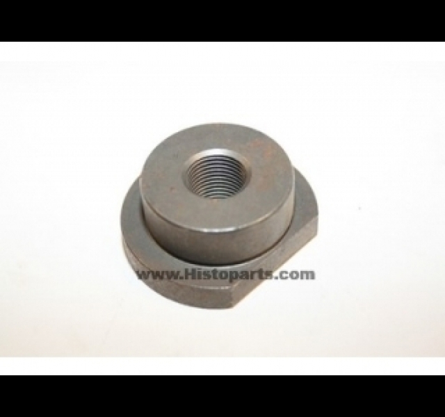 Trunion for steering cylinder IHC 66 & 86 series