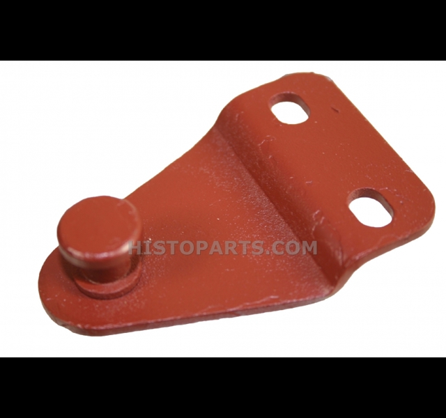 Bonnet latch, front. Fordson
