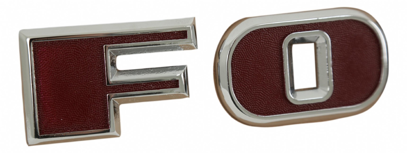 productfoto van FORD letters in de grille. Ford 1000 serie. pre force