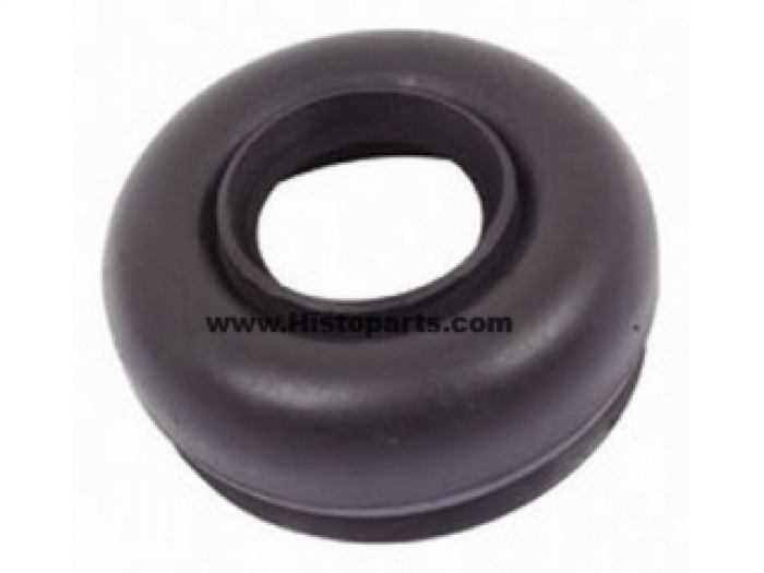 Dust cover draft control, Massey Ferguson