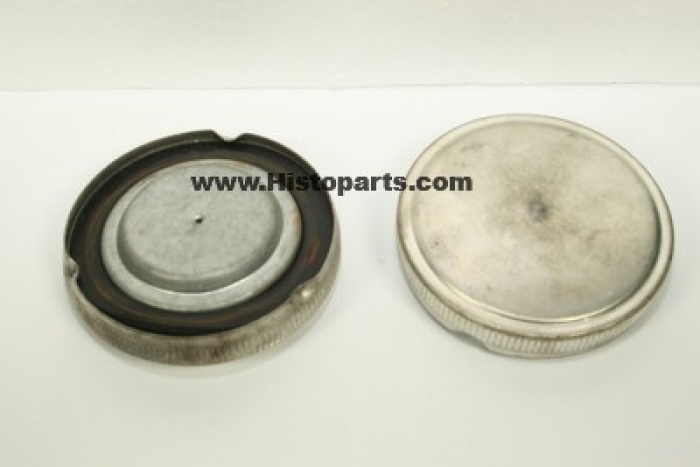 Fuel tank cap, Mc Cormick D-serie