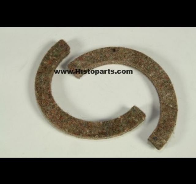 Rear crankshaft felt oil seal, pair. Farmall M & W6