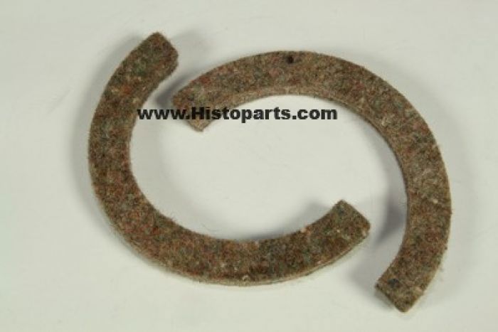 Rear crankshaft felt oil seal, pair. Farmall M & W6
