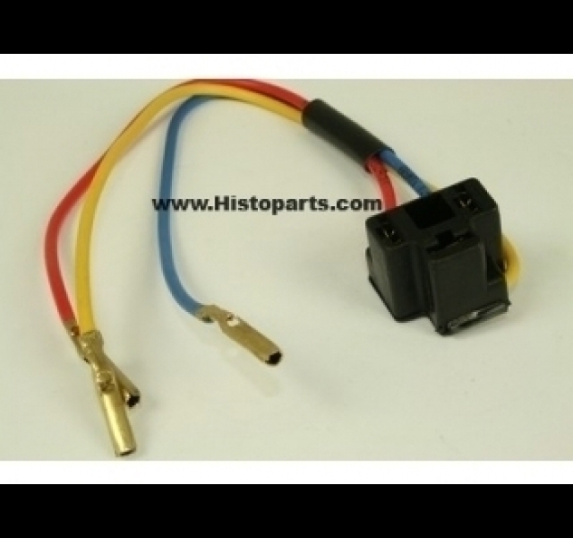 Headlight connector and wire