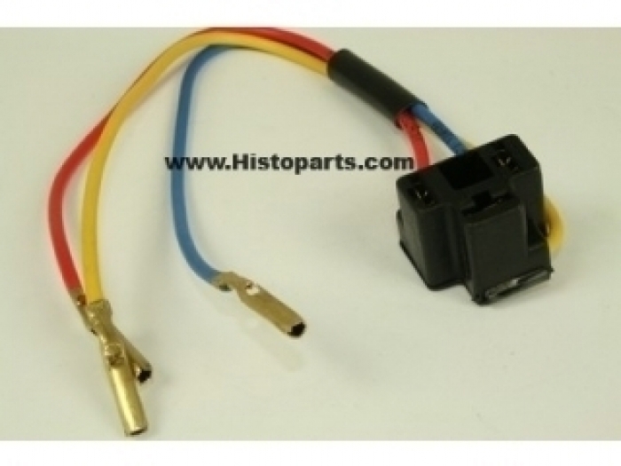 Headlight connector and wire