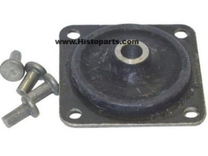 Radiator mounting pad. John Deere M, 40, 320 - 440