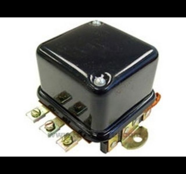 Voltage regulator John Deere M & 40