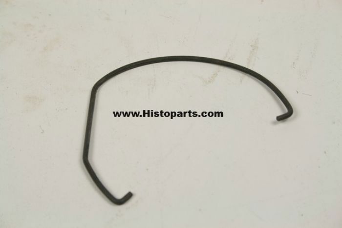 Distributor breaker plate retaining clip, Ford 2N, 8N, 9N