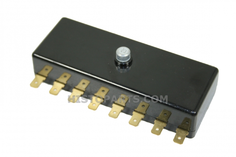Fuse box, 8 pole. with flat terminal mounting