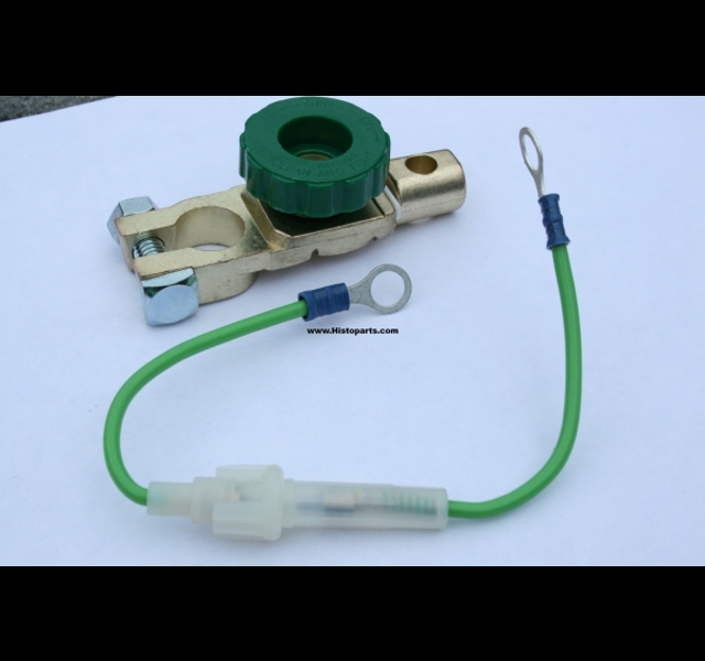 Battery terminal with on/off switch