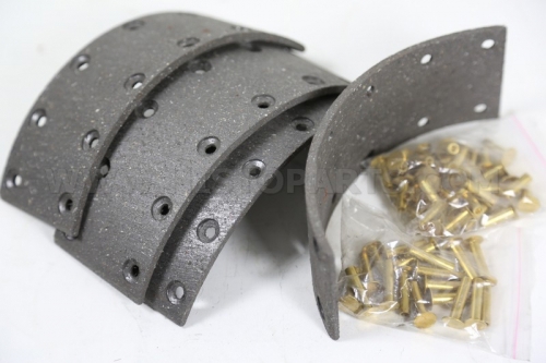 Brake lining set. David Brown