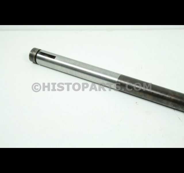 Rear axle shaft T-Ford in detail
