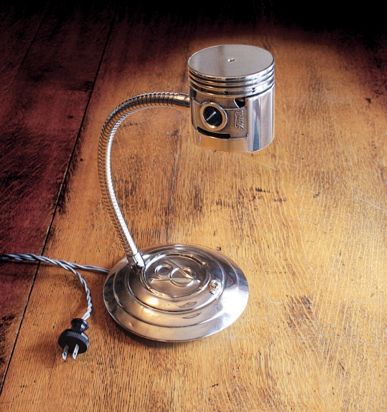 Ford, Bureau lamp