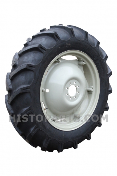 Wheel and tyre assembly LH. 9 x 28