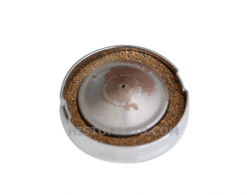 Fuel cap International Histoparts