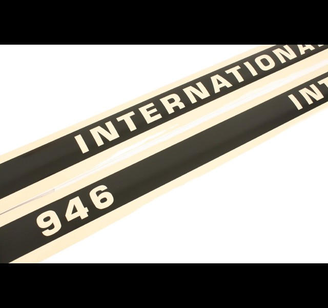 International 946, Bonnet Decal Set