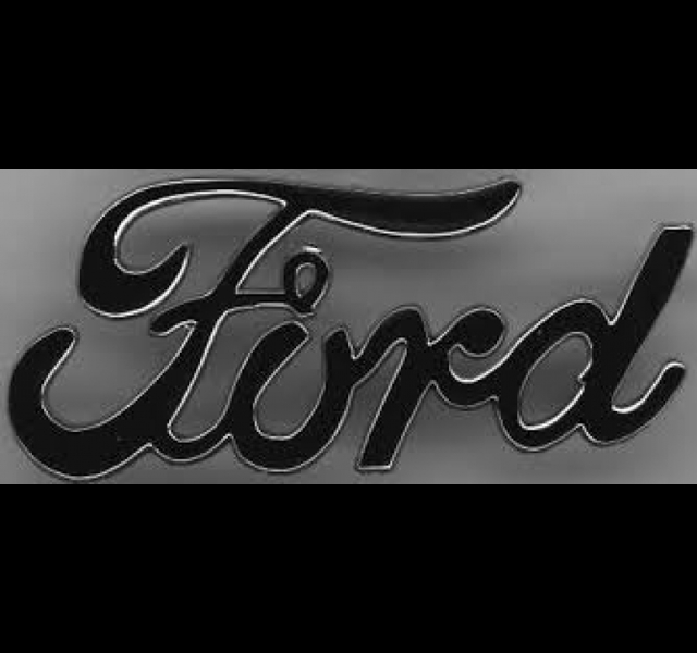 Chromen Ford Embleem