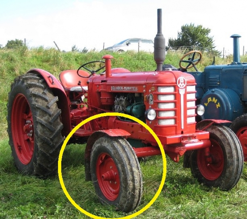 Voorste Spatborden Set Volvo BM350 - 700 in detail