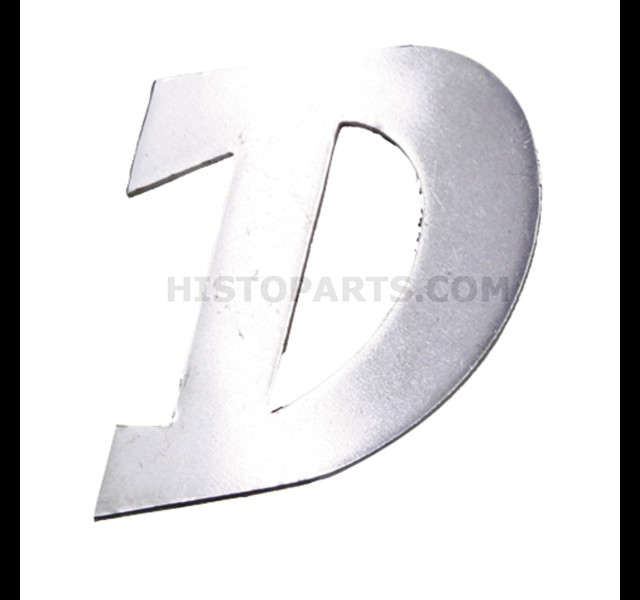 Fendt Bonnet Badge.D