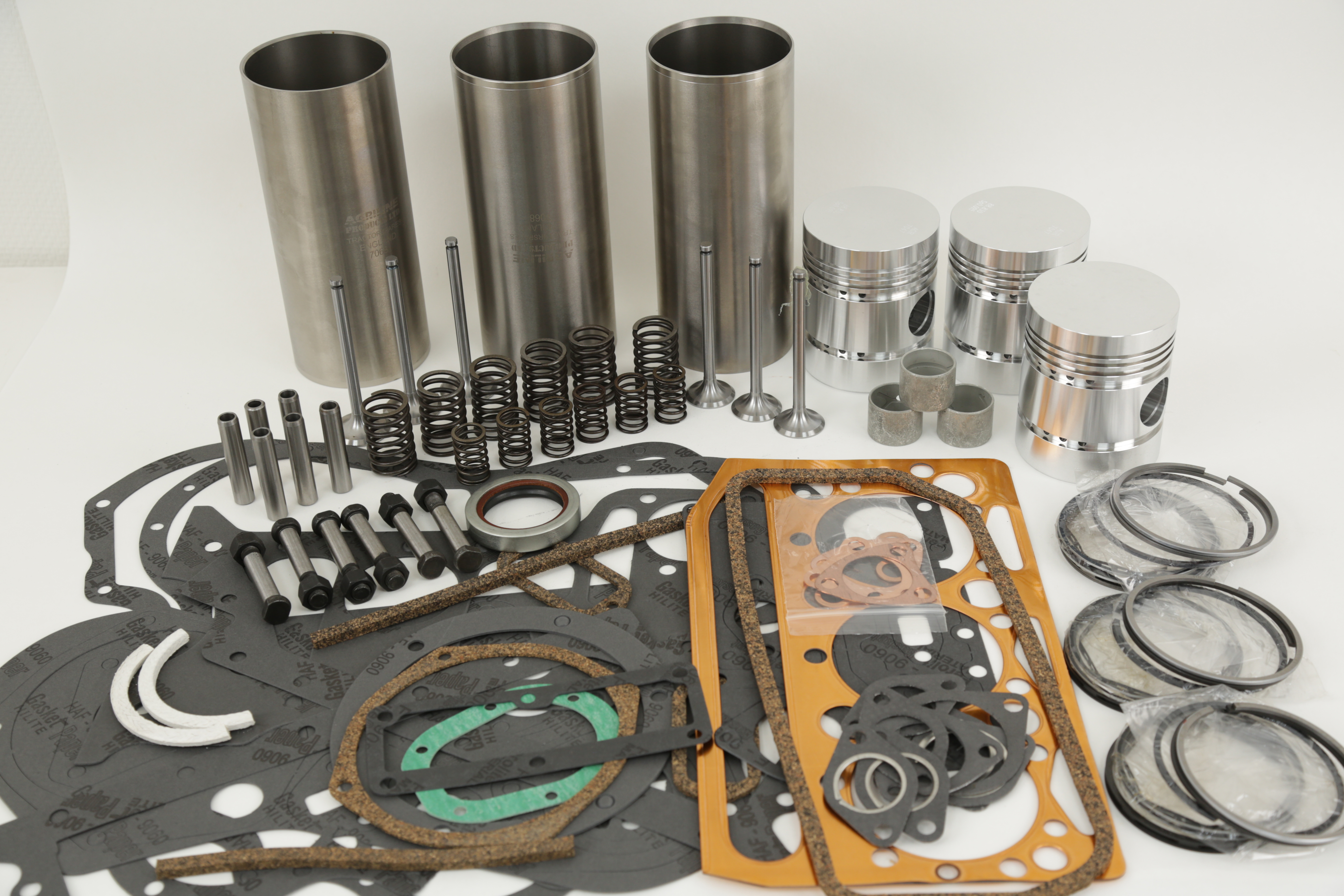Engine rebuilt kit. Perkins, Fordson Dexta