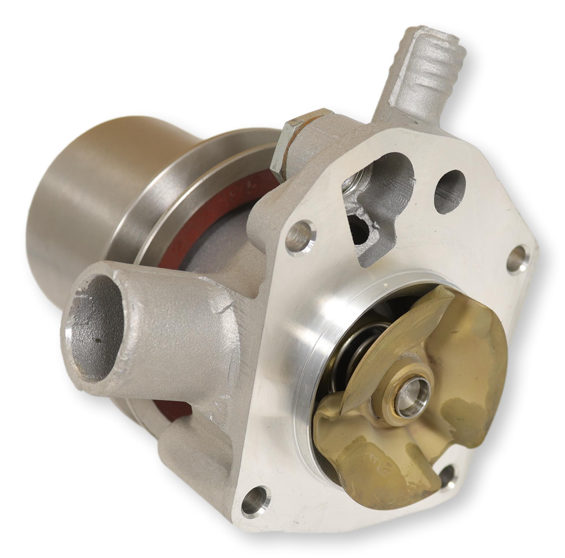 Waterpump Renault Super 5 in detail
