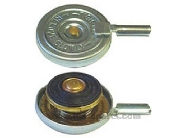 Radiator cap with lever Farmall A to 650