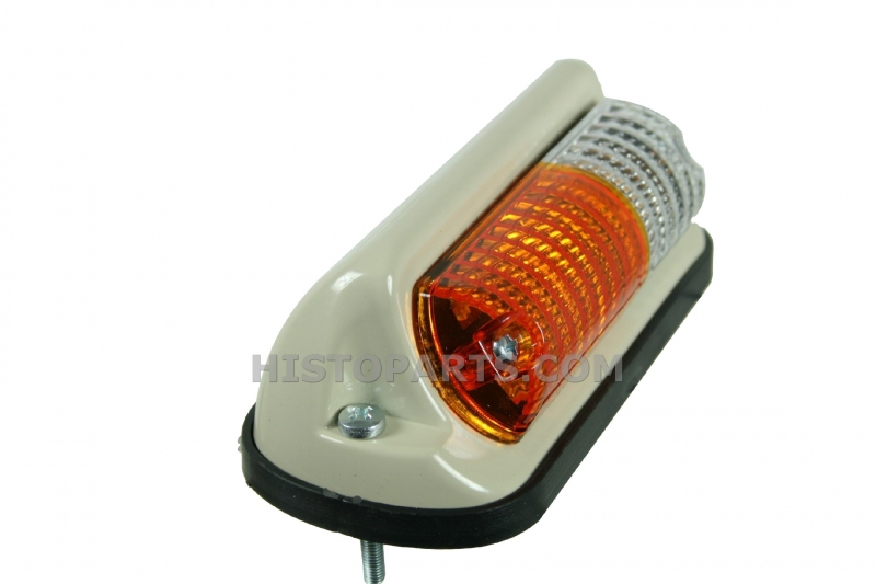 Hella model, RH sidelight in detail