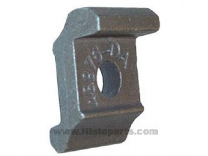 Front wheel clamp Farmall